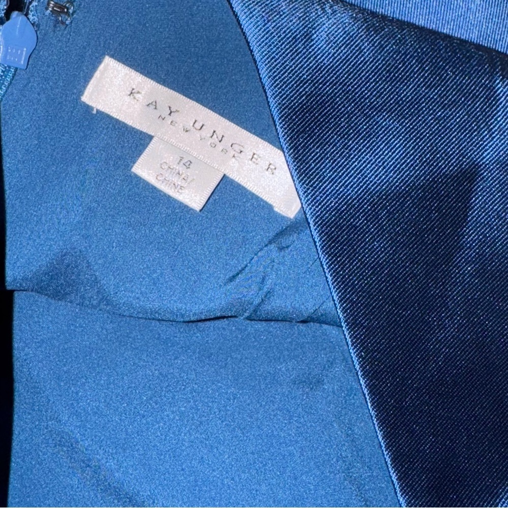 Kay Unger Ina Peony Mikado Cocktail Dress Navy Floral Midi - Picture 5 of 9